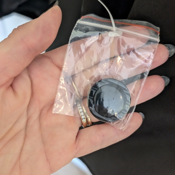 Luxurious Black Coat with Faux Fur Trim - Picture 7 of 9